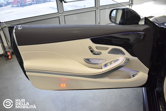 MERCEDES-BENZ S 560 4Matic Coupé Premium Plus